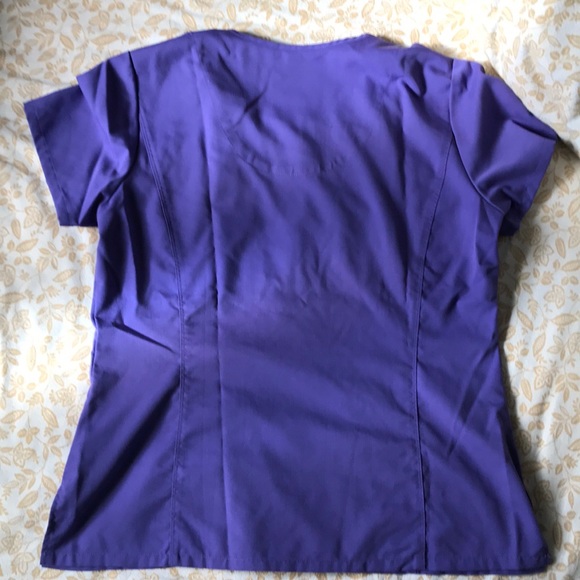 Scrubs - Picture 2 of 5